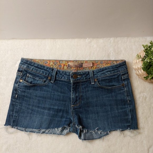 PAIGE Jimmy Jimmy Denim Jean Shorts - Size 27 - Picture 1 of 6